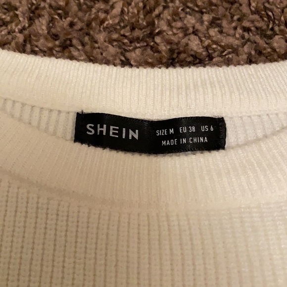 Adorable ColorBlock Sweater - Picture 2 of 2